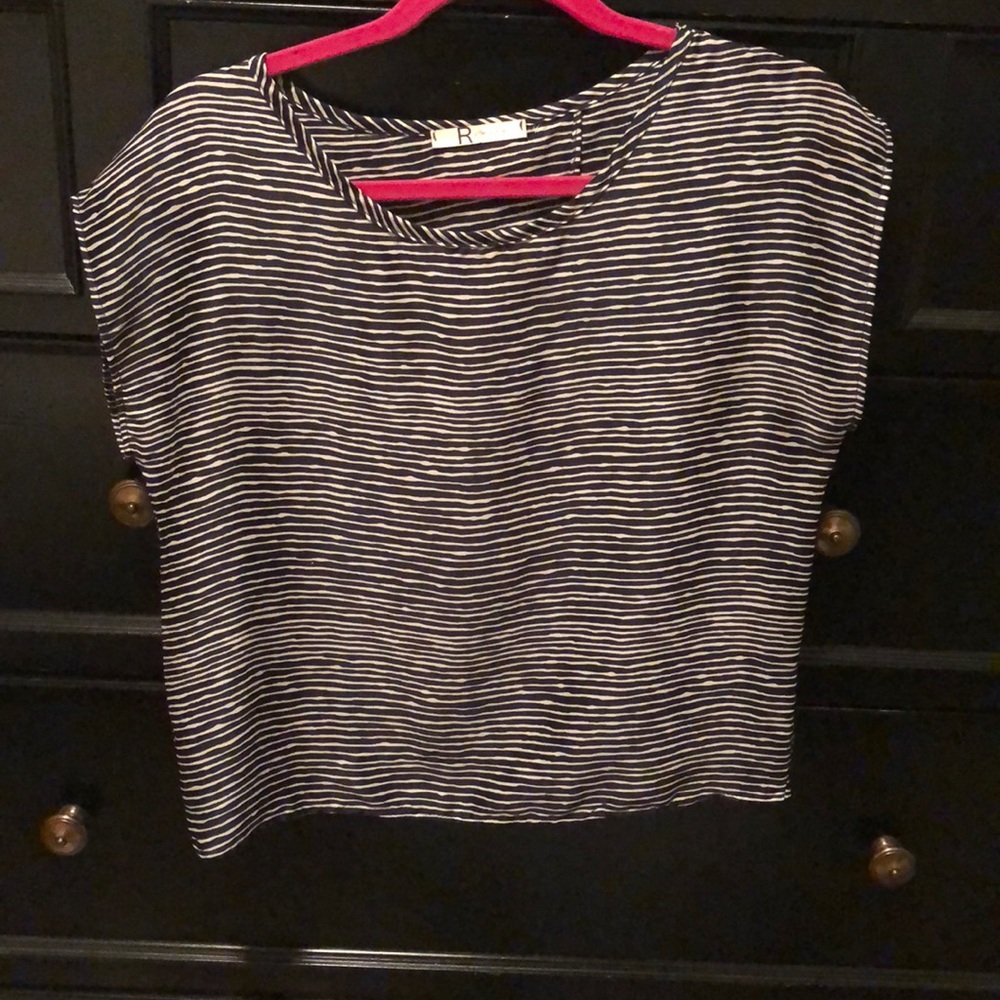 Crop top shirt